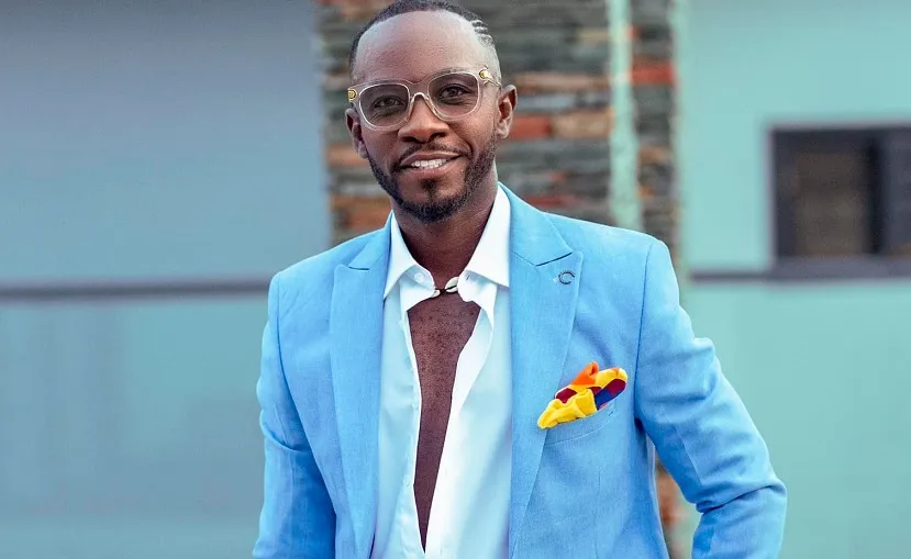Okyeame Kwame Calls for University Scholarships for Farmers’ Children